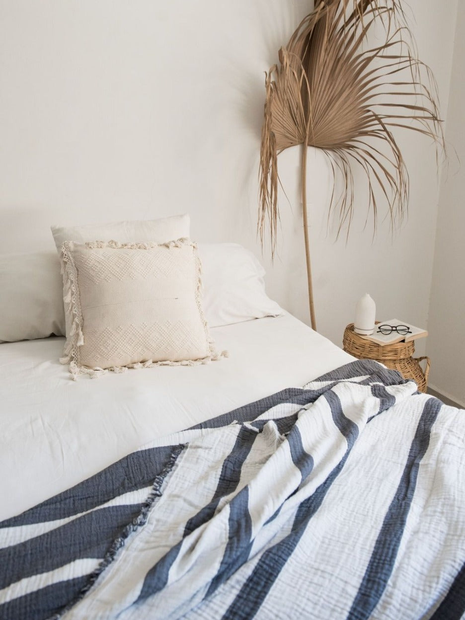 Oversized Muslin Throw